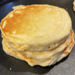 Making fluffy pancakes
