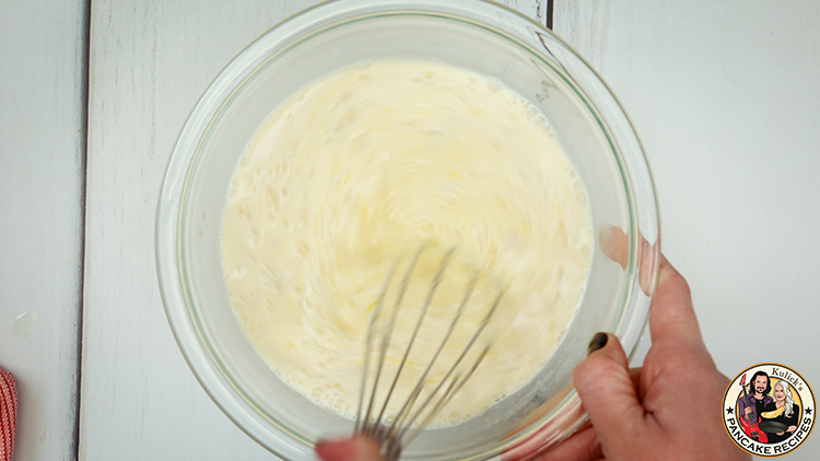 How do you make banana pancake batter from scratch