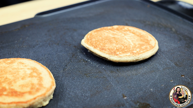 Can you substitute protein powder for flour in pancakes